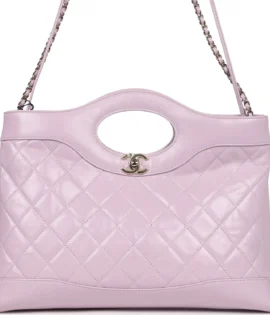 Superfake Chanel Large Light Purple Shiny Lambskin 31 Shopper front