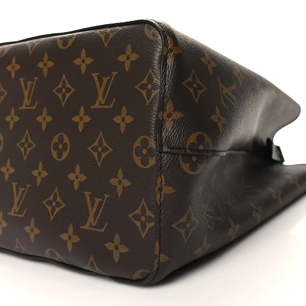 NeoNoe MM 1:1 Replica Black Monogram Canvas Bucket Bag with Spacious Interior - Image 6