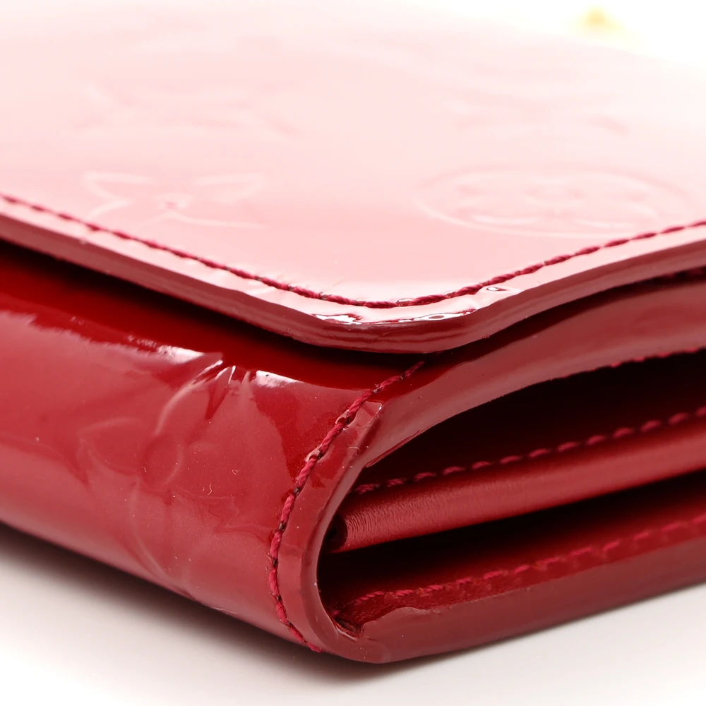 Chaine Wallet PM Super Clone Pomme D’Amour Vernis Leather With Gold Hardware - Image 2
