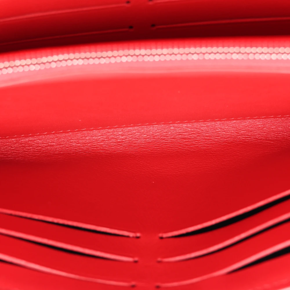 Rouge Calfskin1:1 Replica Wallet with Silver Hardware CrossBody ShoulderBag - Image 3