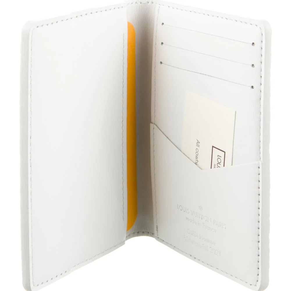 1:1 Mirror Quality Lou!S Vuiton White Calfskin Small Wallet - Image 2