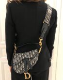 1:1 replica of saddel oblique canavs belt bag