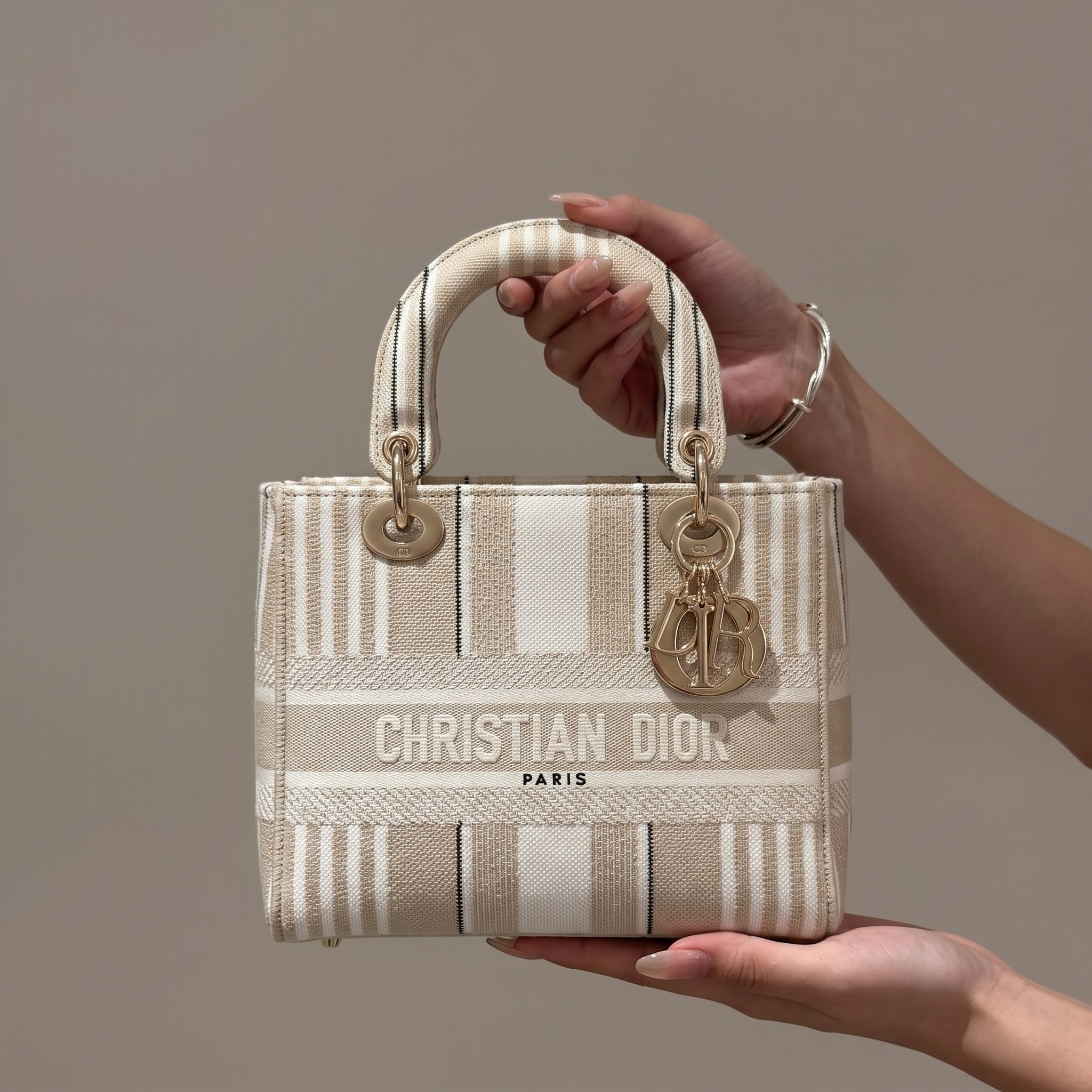 D!0r Medium Lady D-Lite Beige Canvas – High End  Quality Tote Bag